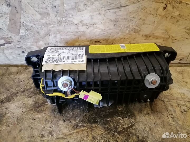 Подушка безопасности пассажира Volkswagen Sharan