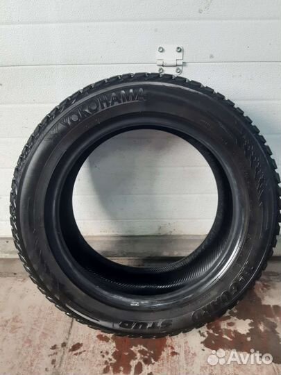 Yokohama Ice Guard Stud IG55 205/55 R16