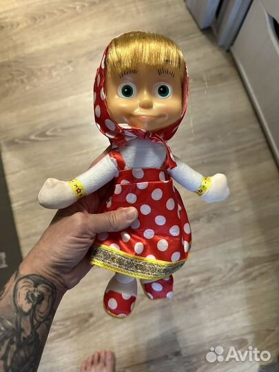 Игрушка Маша Медведь