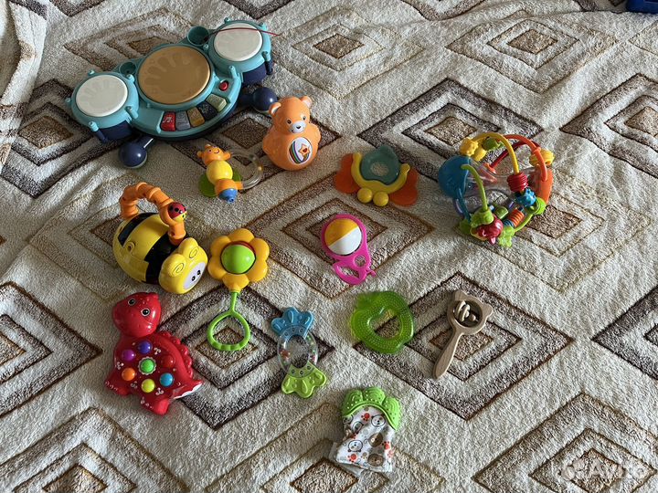 Погремушки / прорезователи