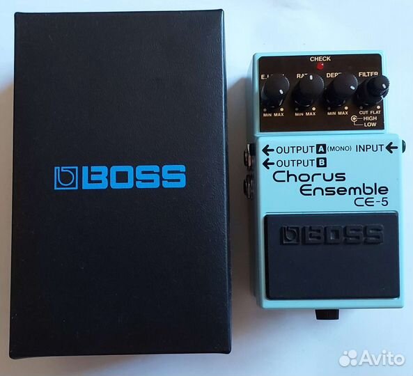 Boss CE-5 chorus ensemble