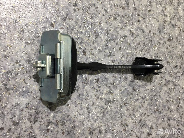 Ограничитель задней двери Citroen C4 2005-2011