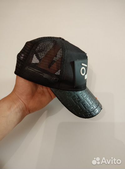 Бейсболка Fendi оригинал