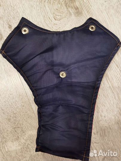 Треугольник на ремень безопасности