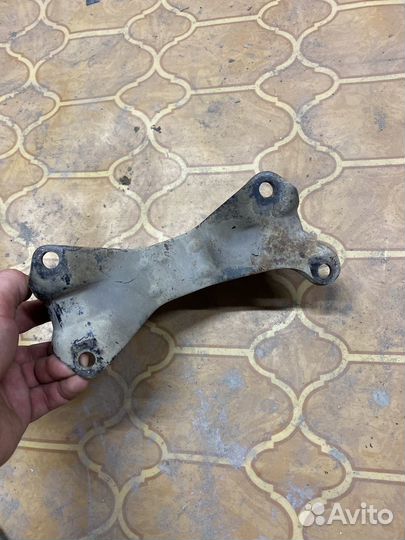 Подушка МКПП