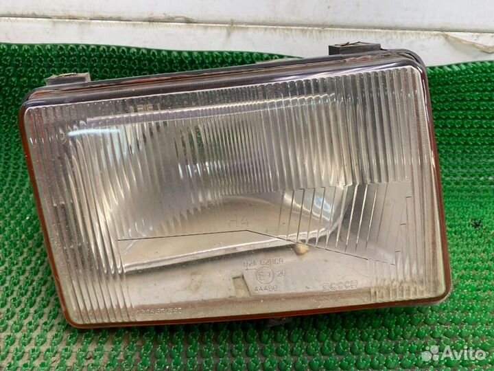 Фара передняя правая Газ Газель 3302 3302 1998