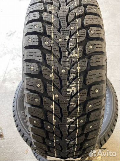 Kumho WinterCraft Ice Wi32 205/55 R17