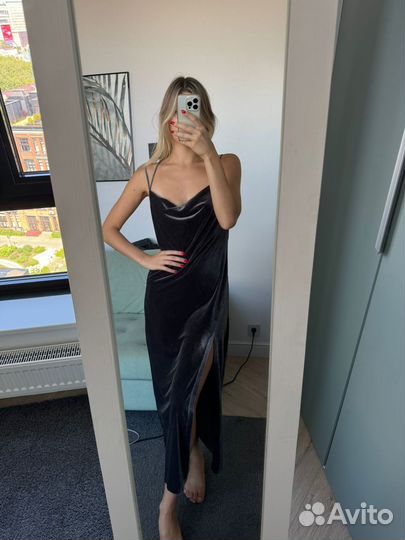 Вечернее бархатное платье Zara