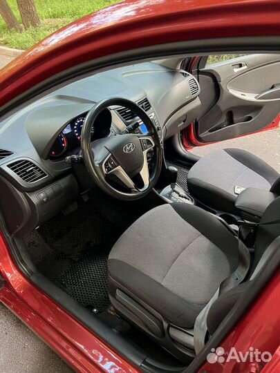 Hyundai Solaris 1.6 AT, 2012, 142 000 км