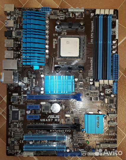 Компьютерные комплектующие с старого компьютера