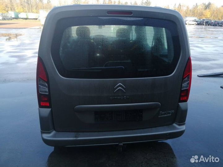 Клапанная крышка Citroen Berlingo 2 (B9) 2011