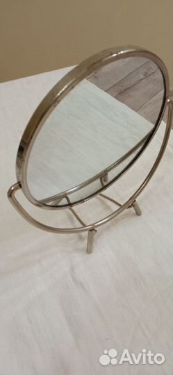 Зеркало для макияжа настольное