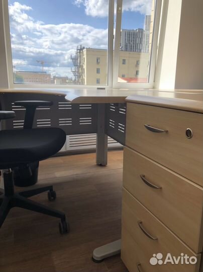 Офисная мебель бу