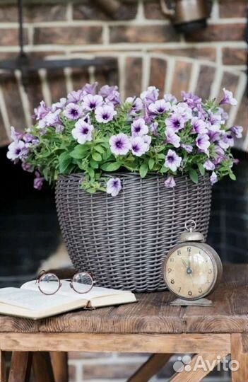 Кашпо из полиротанга