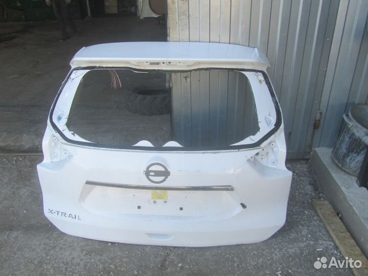 Дверь крышка багажника Nissan x trail t32