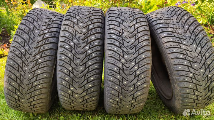 Nokian Tyres Hakkapeliitta 8 205/55 R16