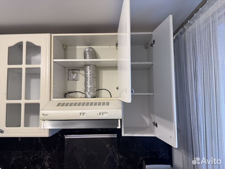 Кухонные гарнитуры