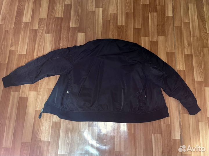 Бомбер balenciaga type