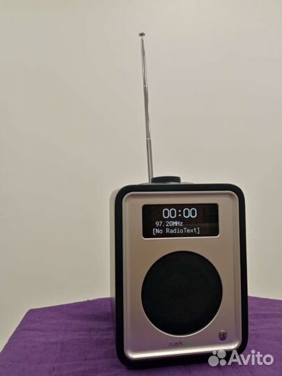 Портативный радио приёмник Ruark R1MK3