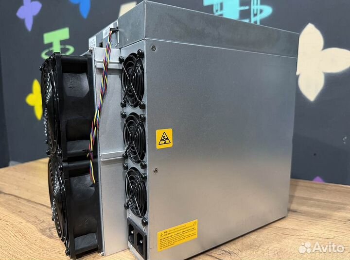 Antminer L7 9050 Mh