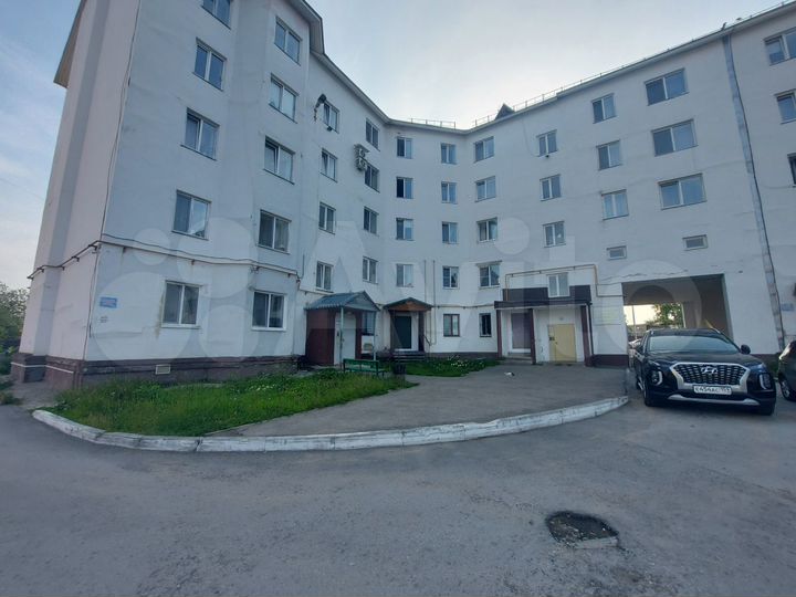 3-к. квартира, 65,2 м², 2/5 эт.