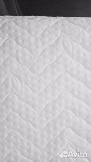 Детская кроватка с маятником/матрас/бортики