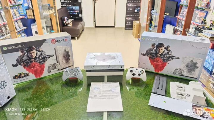 Xbox one X Limited edition“Gears of War/Мега Набор