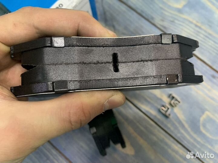 Колодки тормозные передние Suzuki Grand Vitara