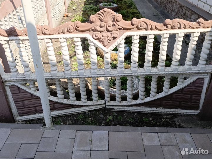 Бетонный забор из секций