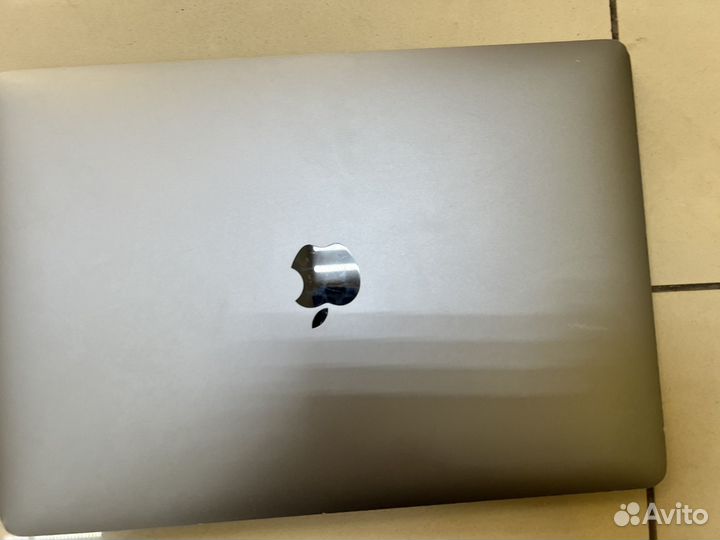 Супер MacBook Pro 2018, 4 ядра i5, ssd 256/512 gb