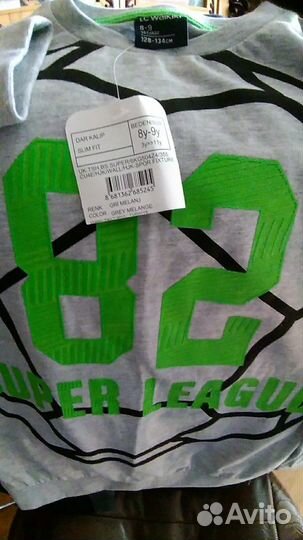 Свитер,лонгсливы и толстовка новые.Турция 7-8 лет