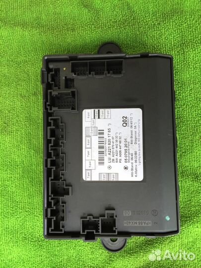 Блок задней левой двери для Mercedes W221