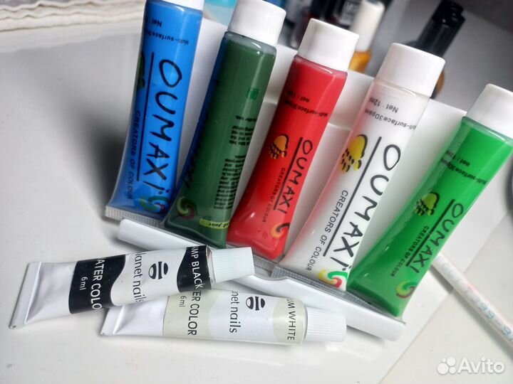 Краска акварельная,лаки для стемпинга