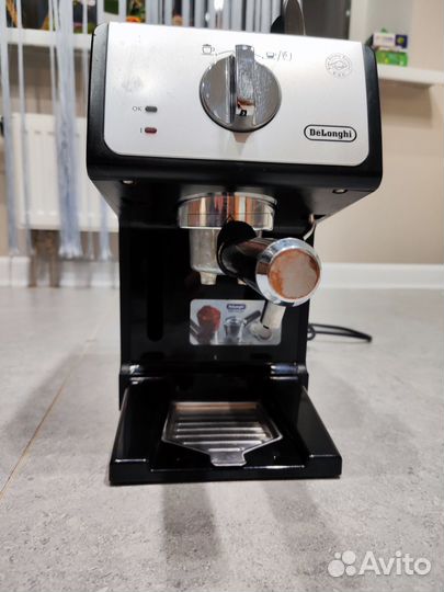 Кофемашина delonghi рожковая