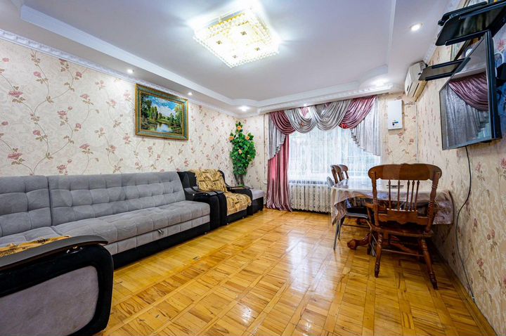 4-к. квартира, 82 м², 1/5 эт.