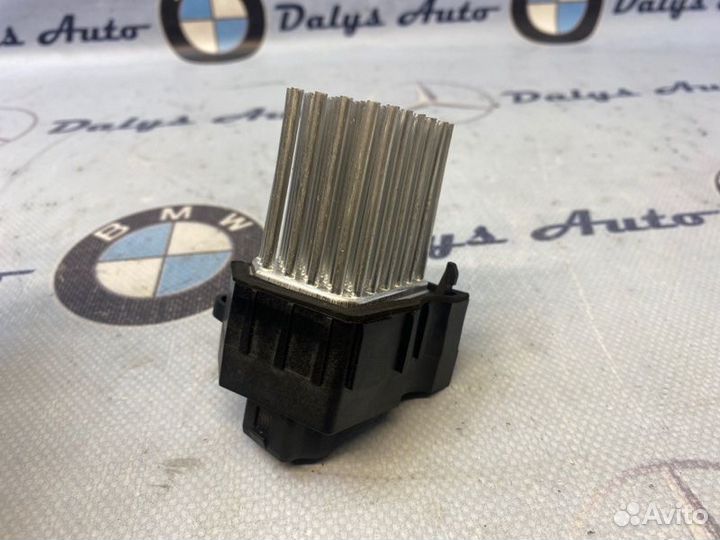 Резистор отопителя Bmw 325I E46 M54B25 2001