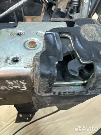 Форд Фьюжен замок задний левый