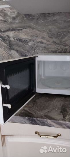 Микроволновая печь Kor