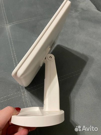 Зеркало косметическое с подсветкой Scarlett