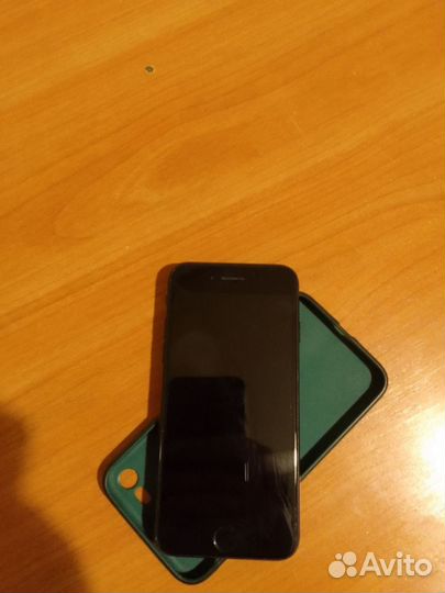 Телефон iPhone 7 128gb
