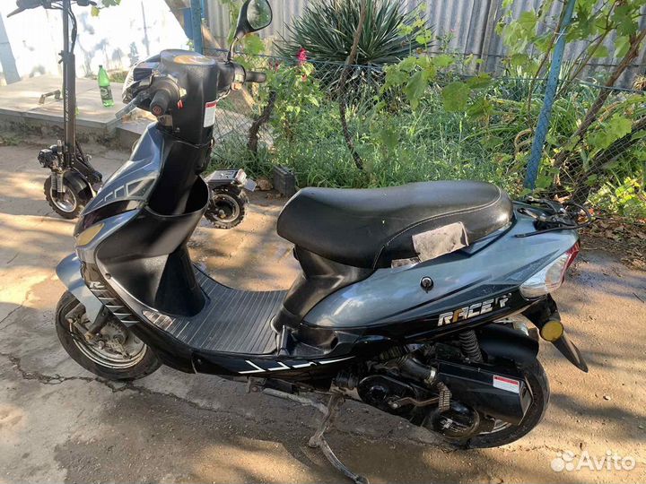 Продам скутер