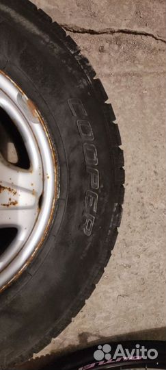 Cooper Discoverer M+S 205/70 R15