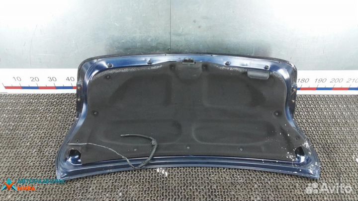 Крышка багажника (дверь 3-5) Toyota Avensis