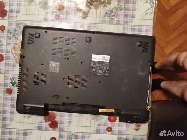 Acer Е5 i3 разбор