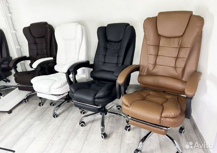 Офисное кресло