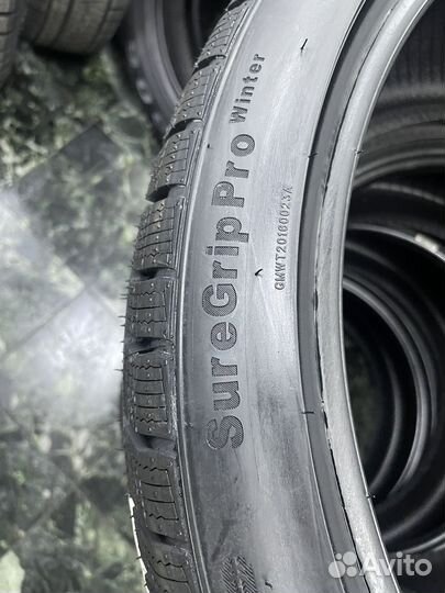 Gripmax SureGrip Pro Winter 245/35 R19 и 275/30 R19 93V