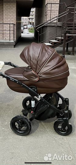 Коляска в отличном состоянии 2в1