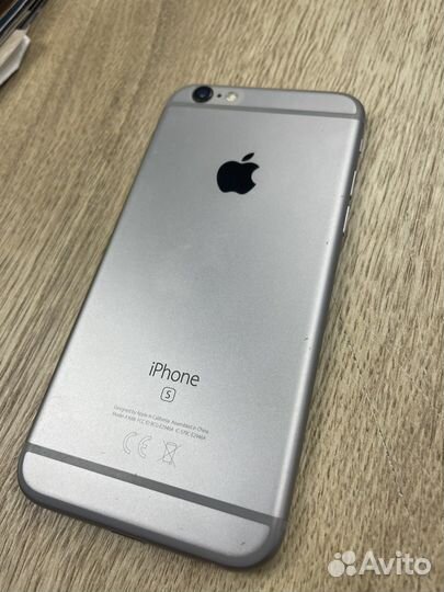Телефон iPhone 6s