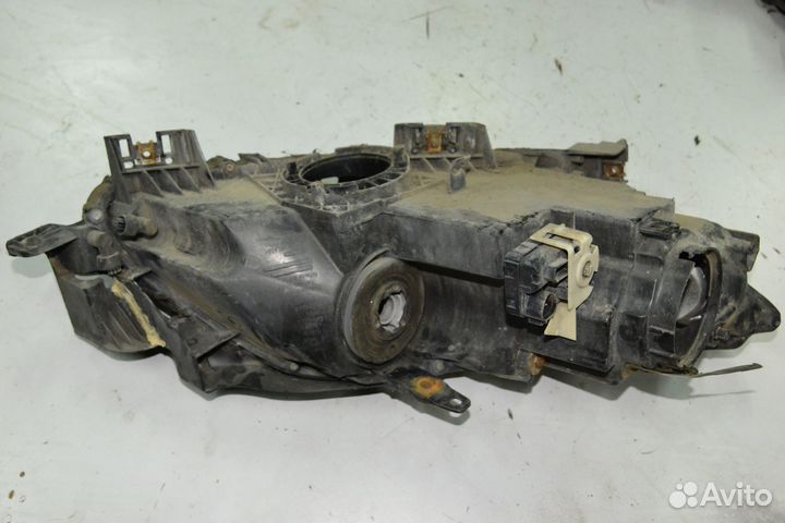 Mazda CX-7 фара левая под запчасти