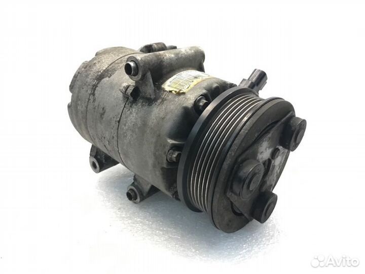 Компрессор кондиционера Ford Mondeo седан 2.3 2010